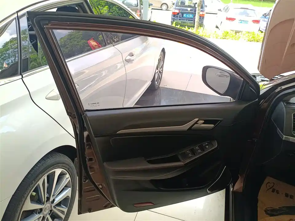 Geely Vision Geely Vision