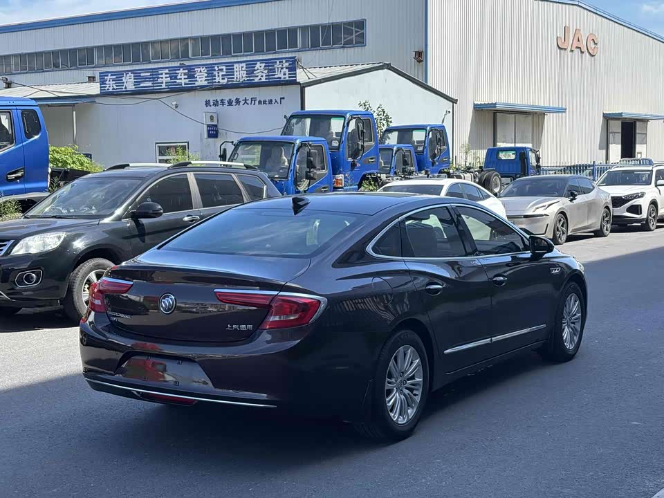 Buick Lacrosse