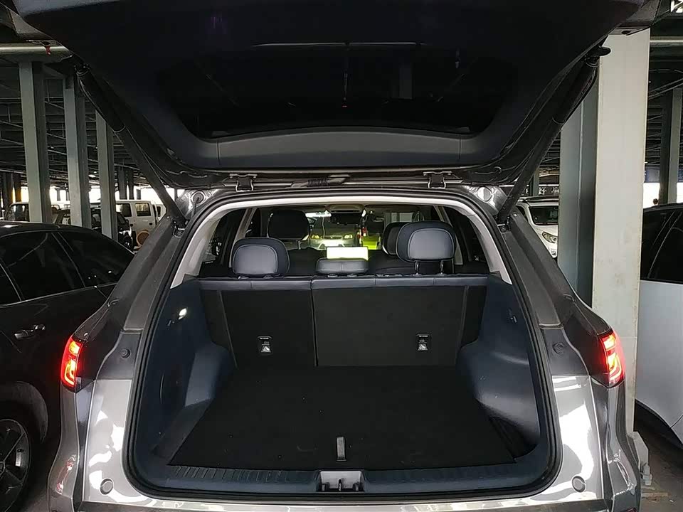 Geely Galaxy Galaxy E5