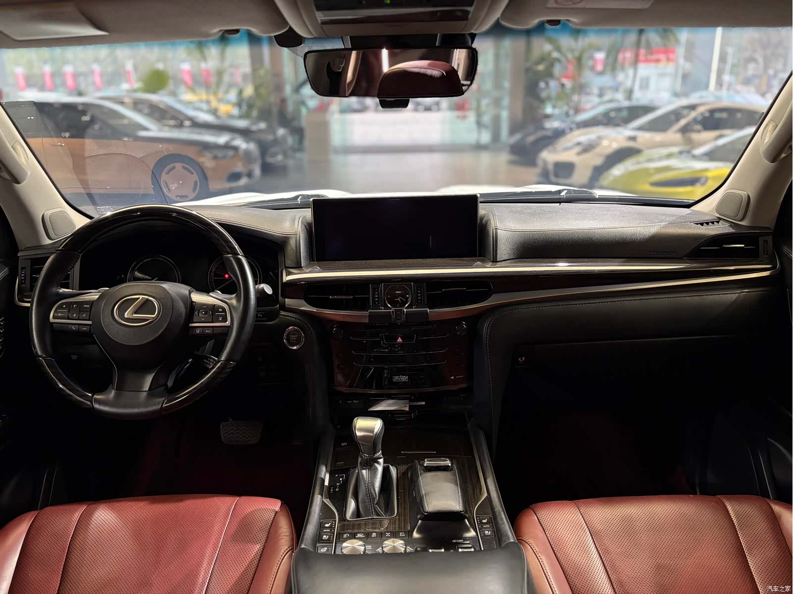 Lexus LX, 2018 13