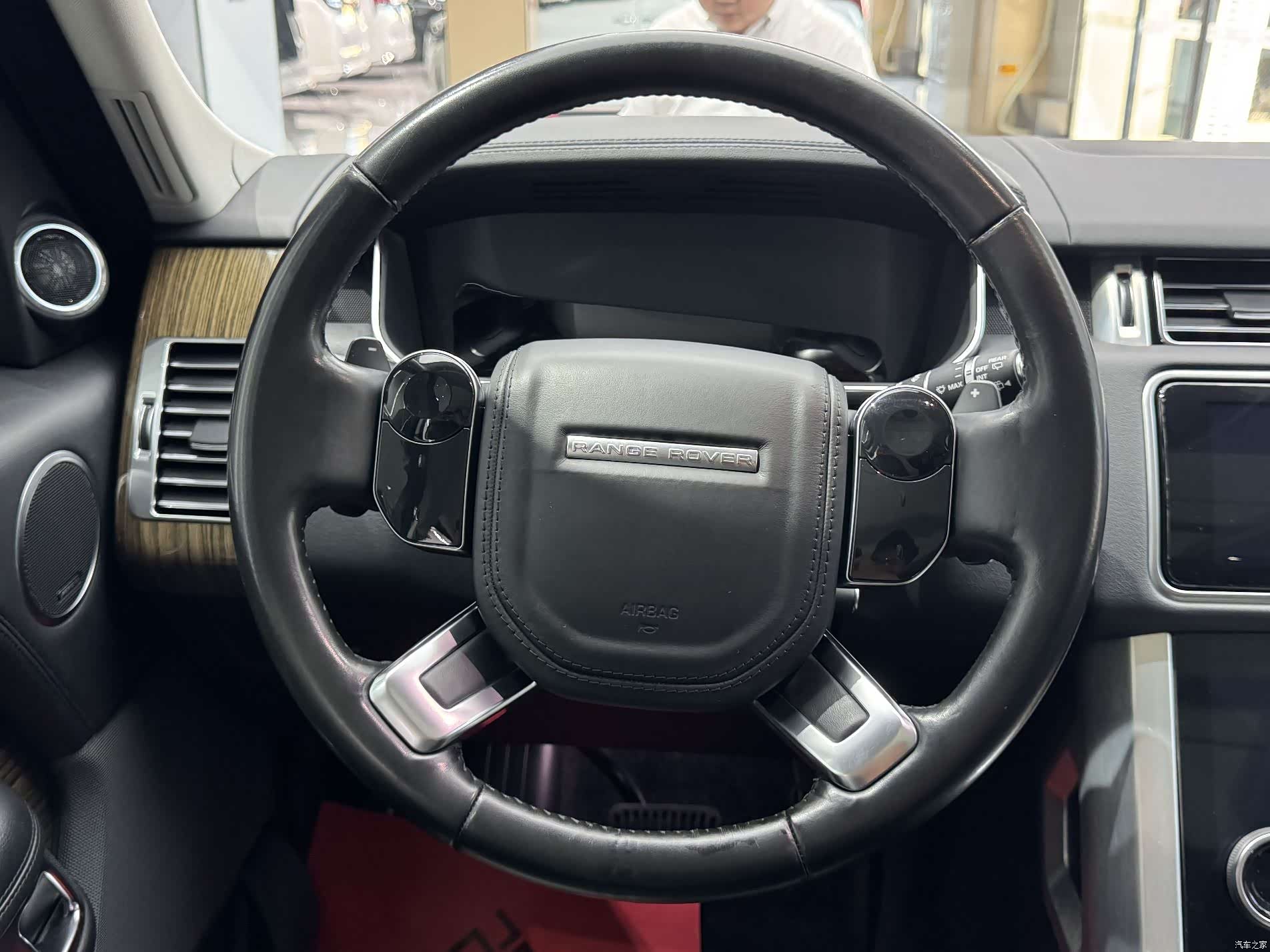 Land Rover Range Rover, 2019 24