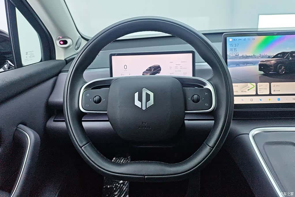 Leapmotor C16, 2026 15