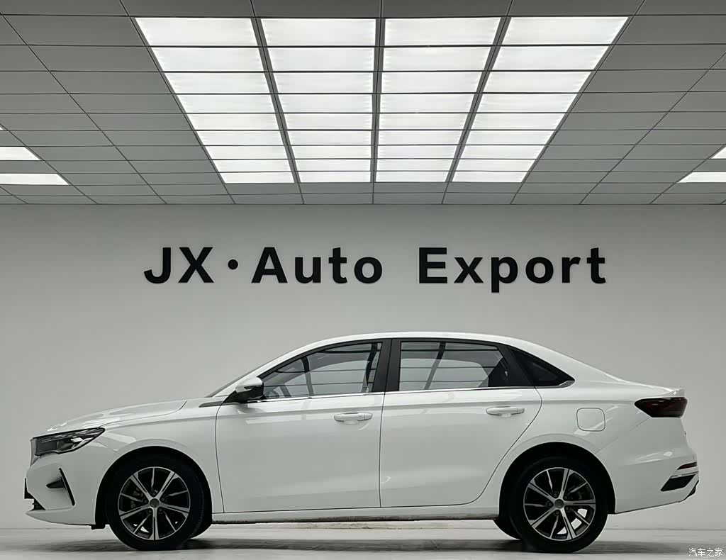 Geely Emgrand, 2022 11