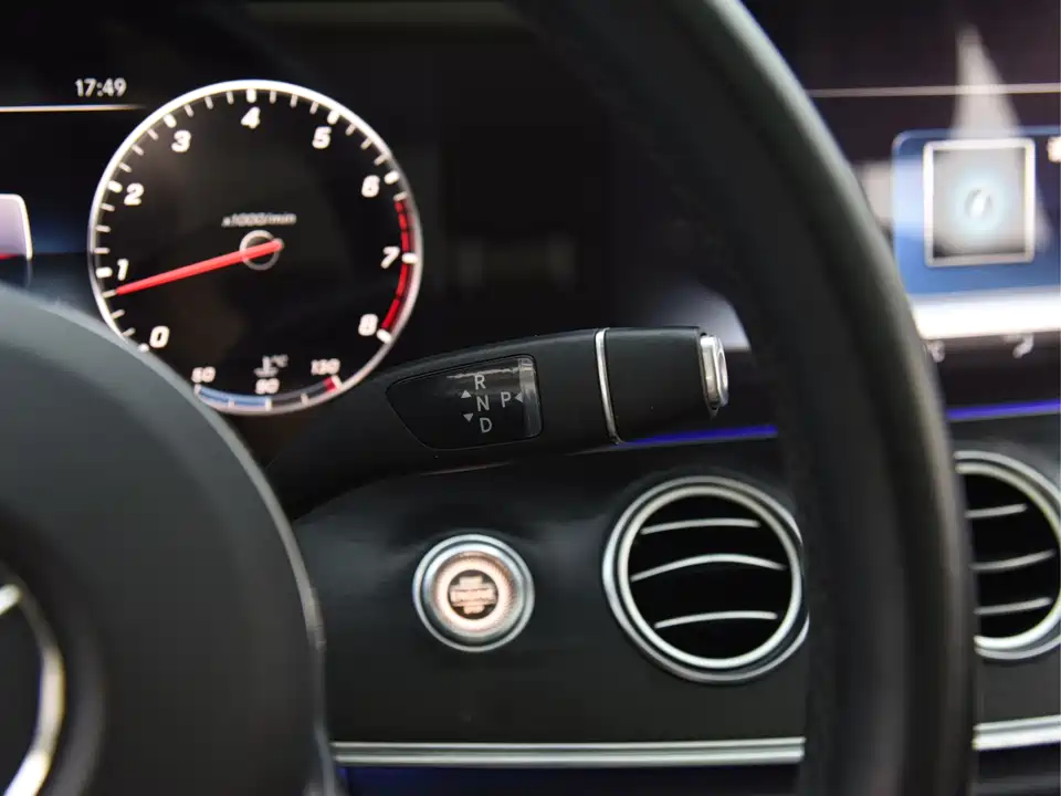 Mercedes-Benz E-class Mercedes-Benz E-class