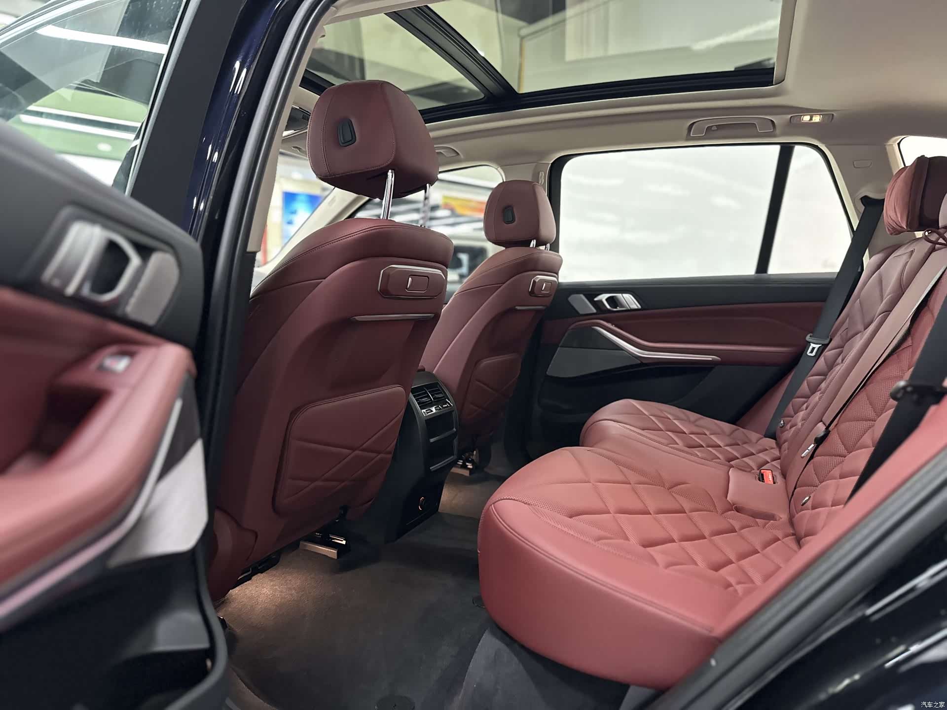 BMW X5, 2025 16