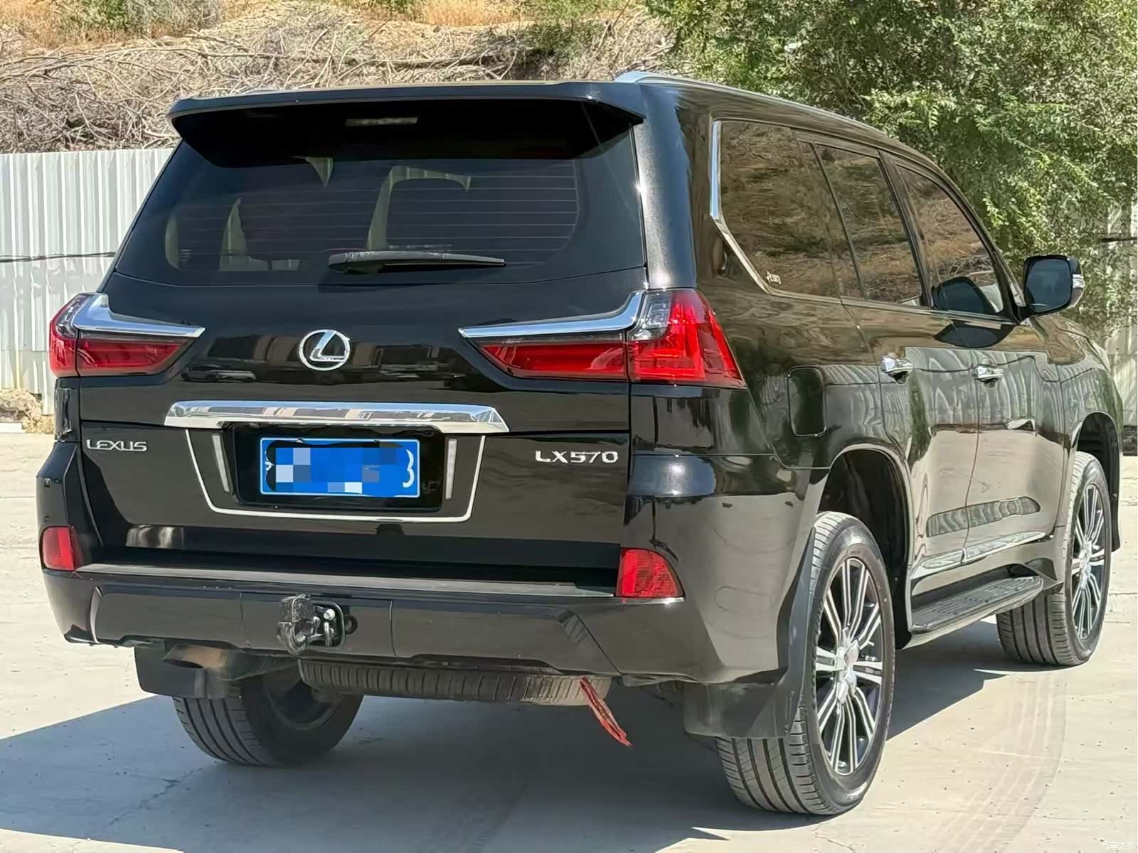 Lexus LX, 2019 9