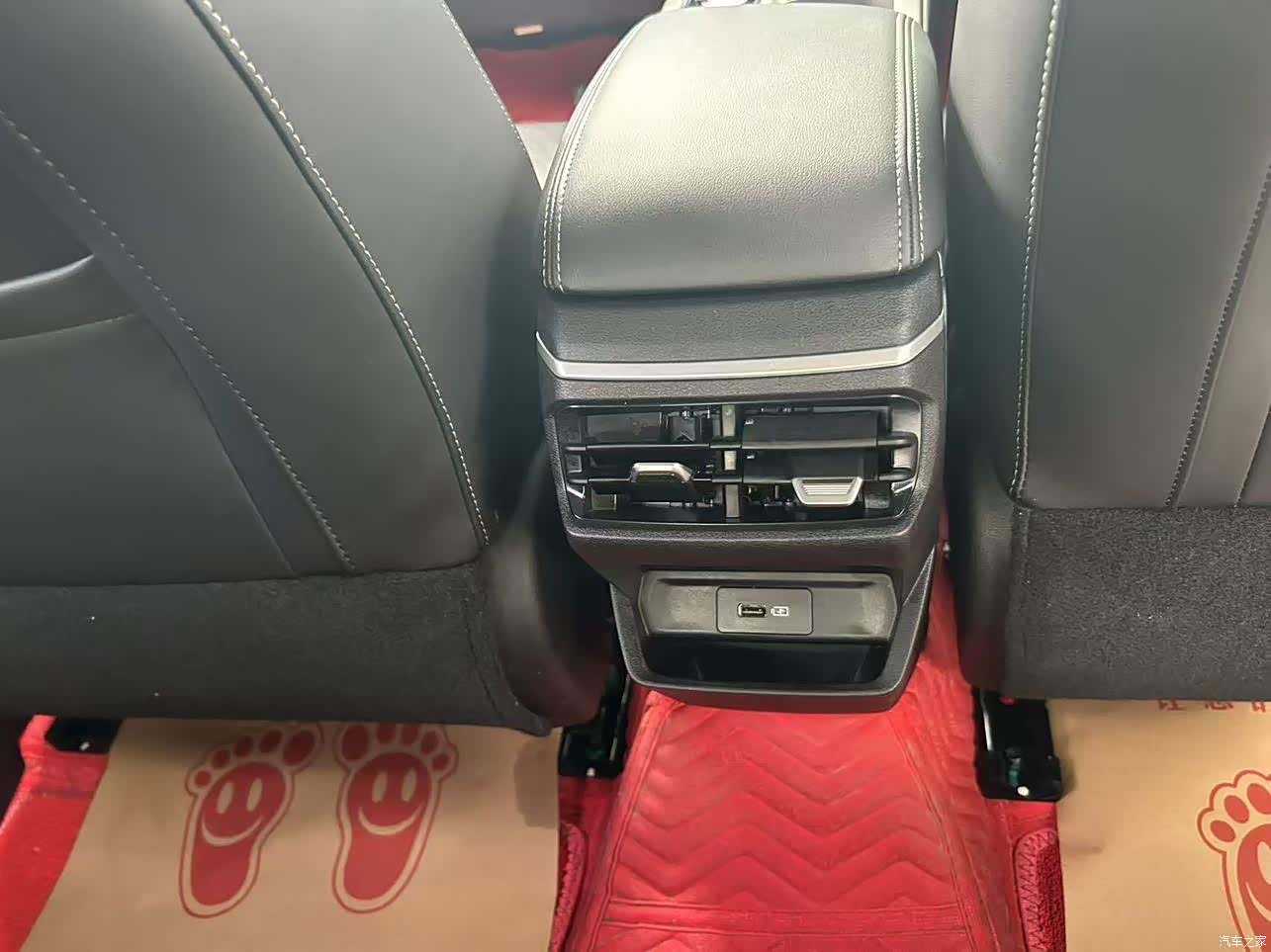 Geely Emgrand, 2021 12