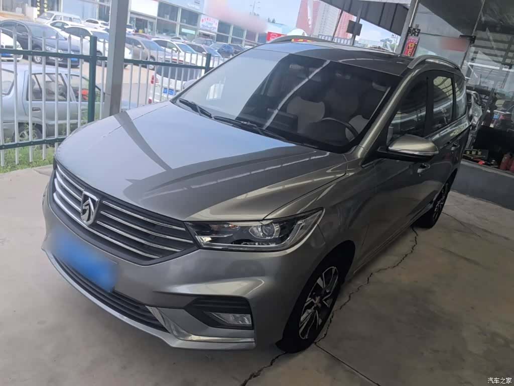 Wuling 360, 2019 1