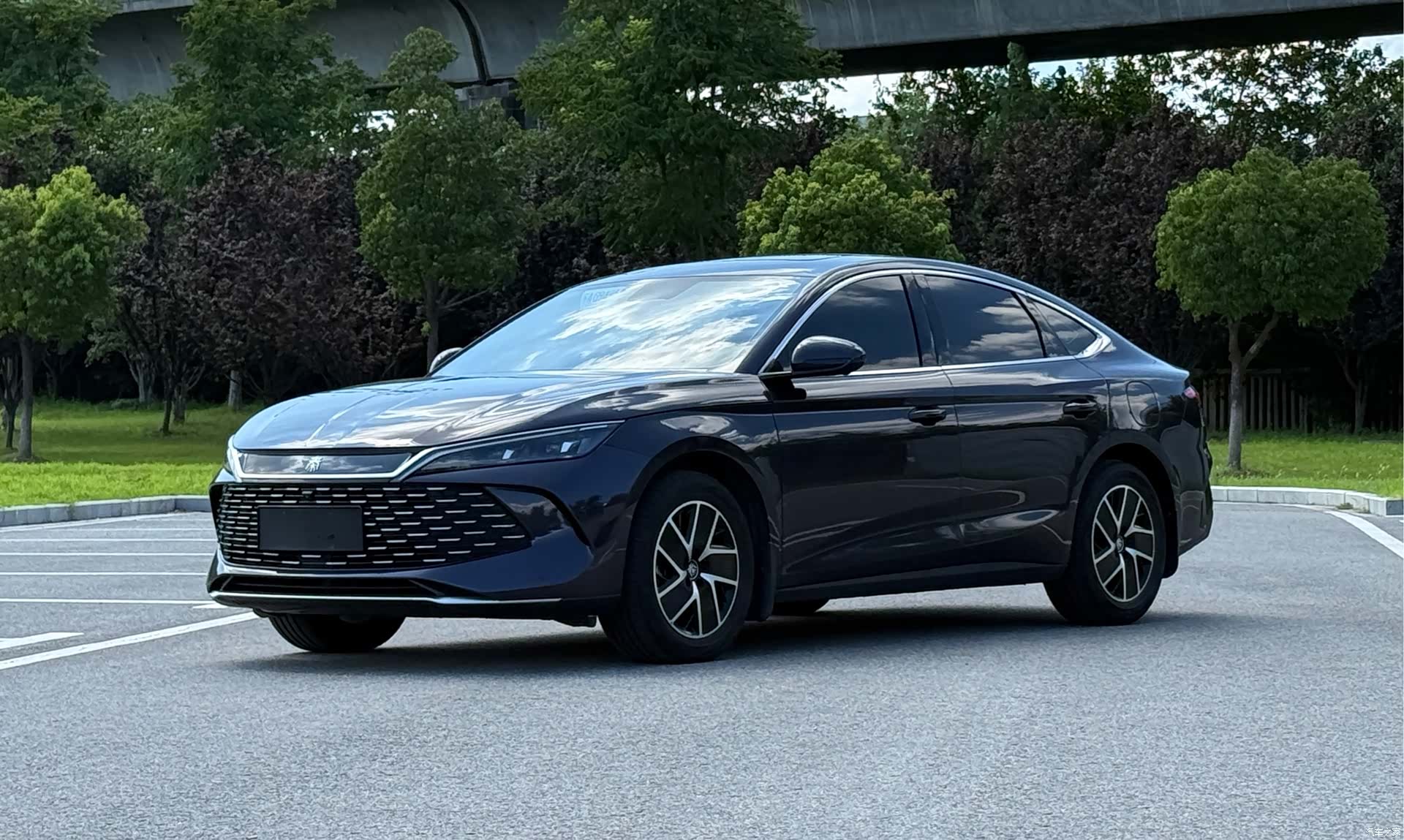 BYD Qin, 2024 1