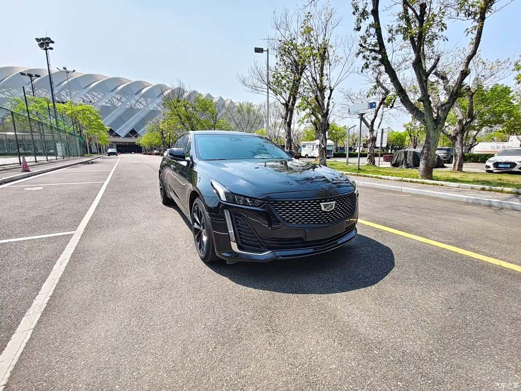 Cadillac CT5, 2023 2