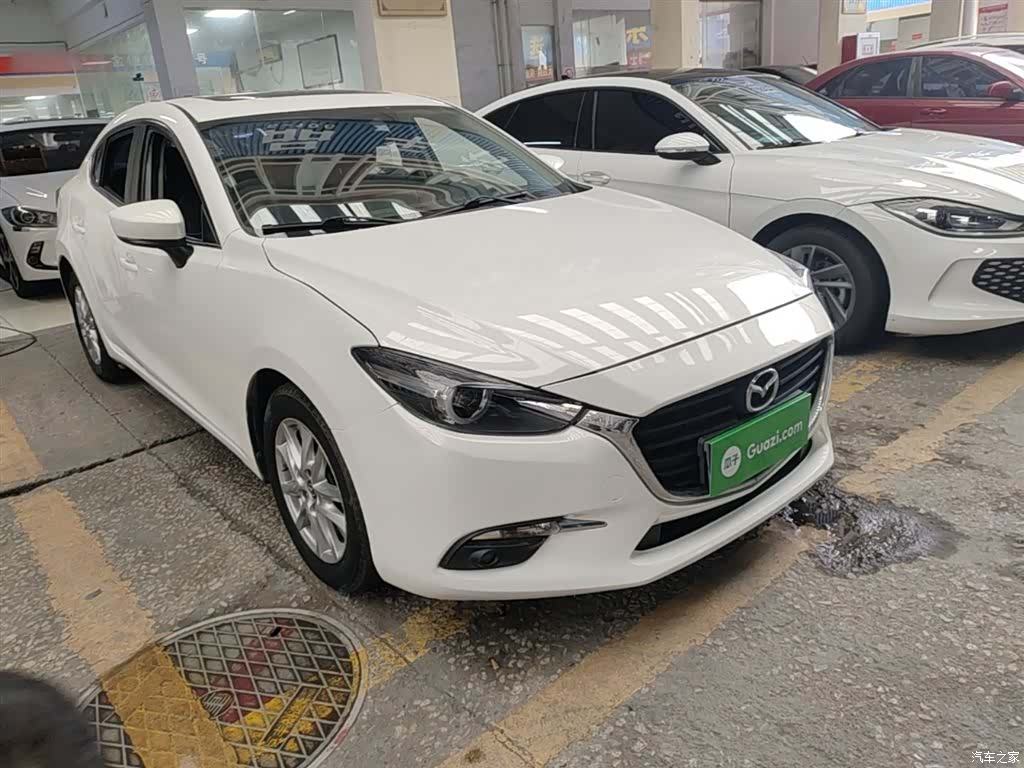 Mazda Mazda3, 2017 4