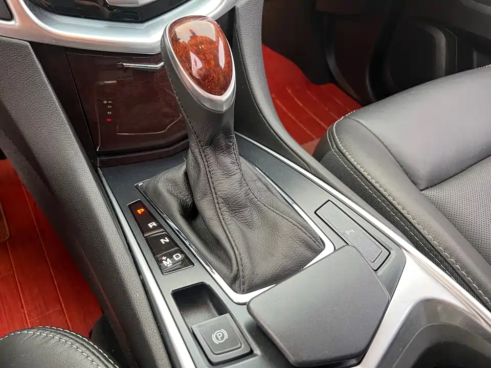 Cadillac SRX