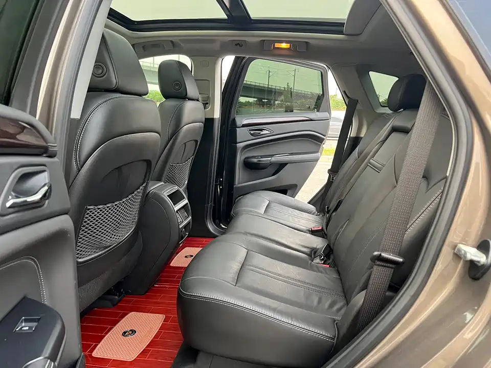 Cadillac SRX