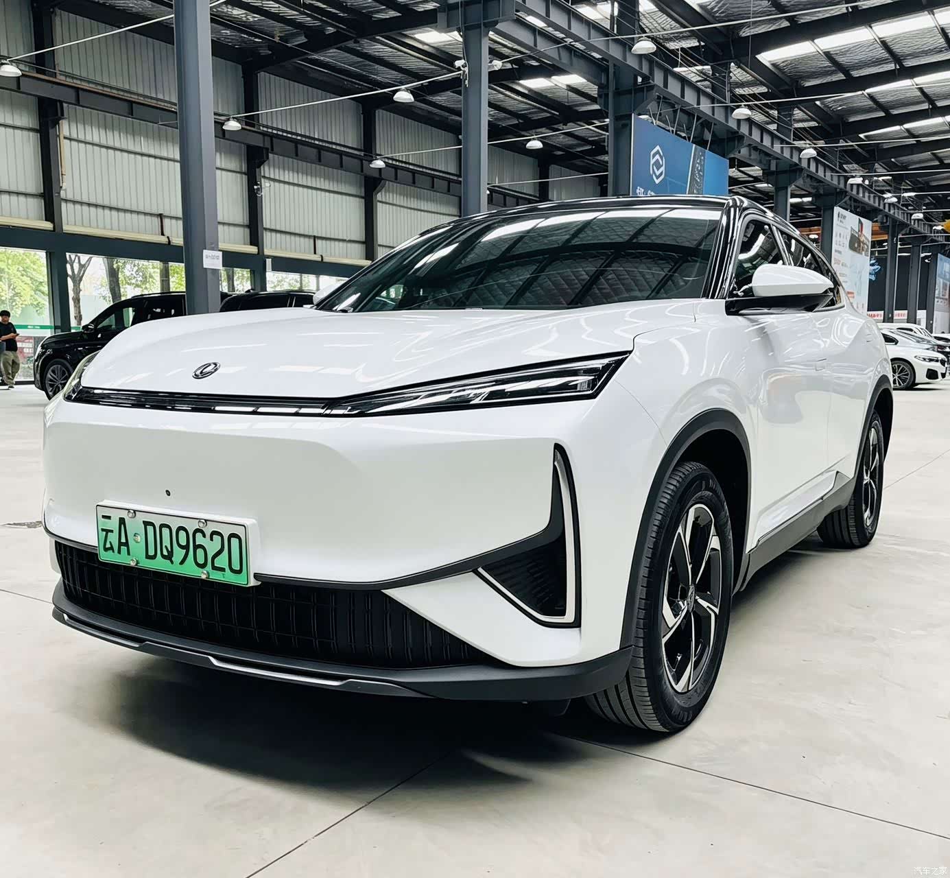 DongFeng L7