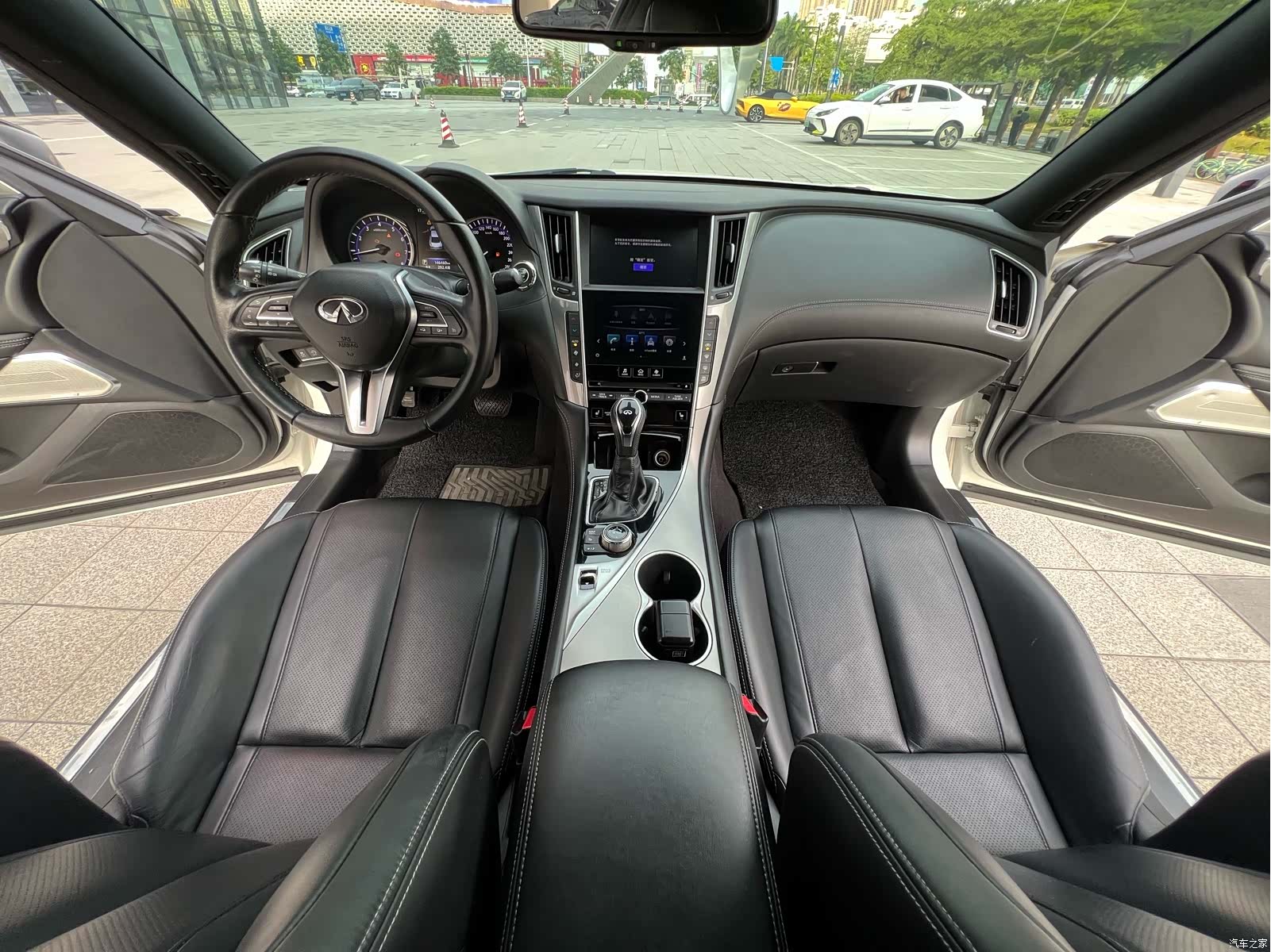 Infiniti Q60, 2018 18