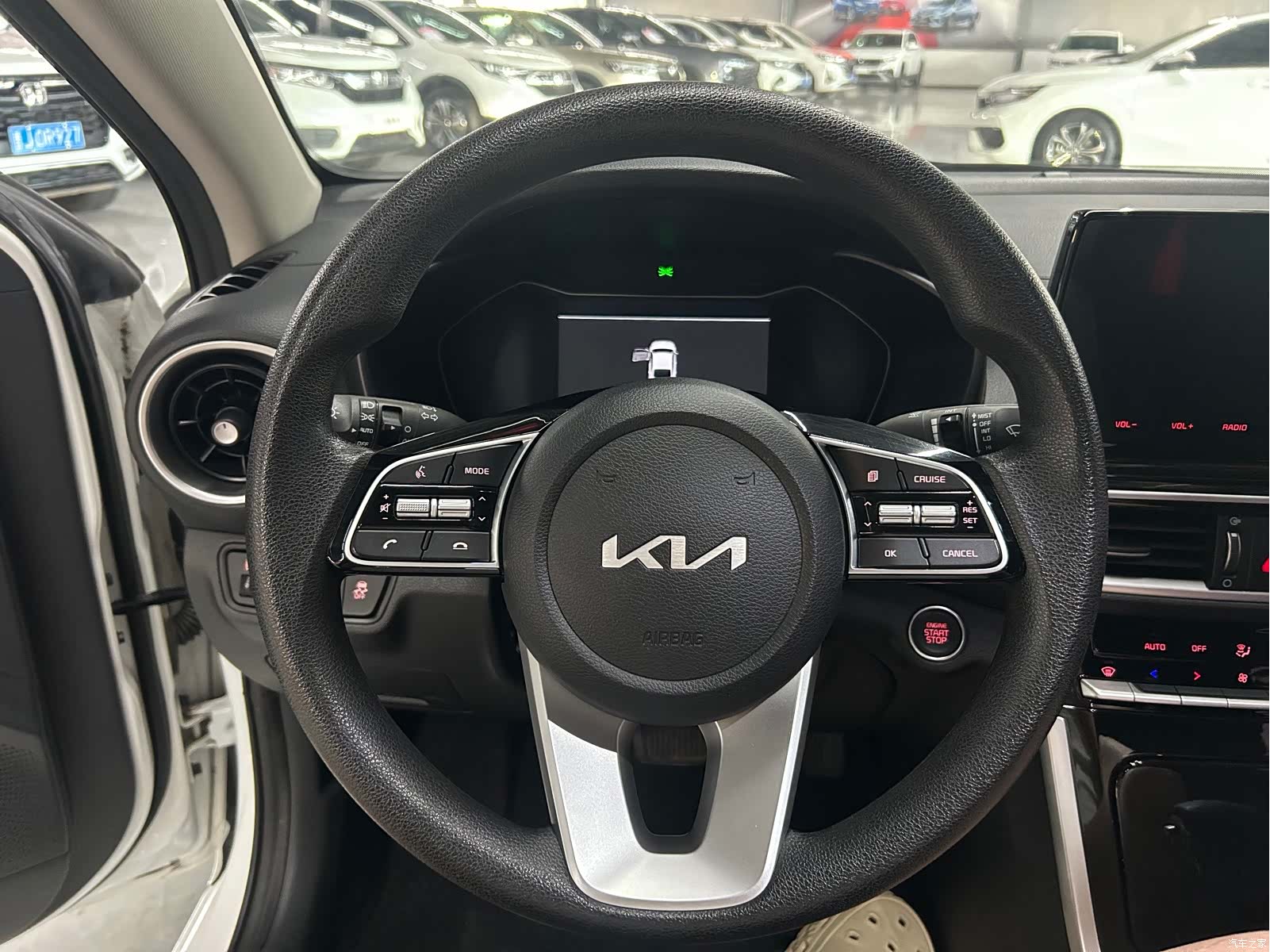 Kia K3, 2022 4