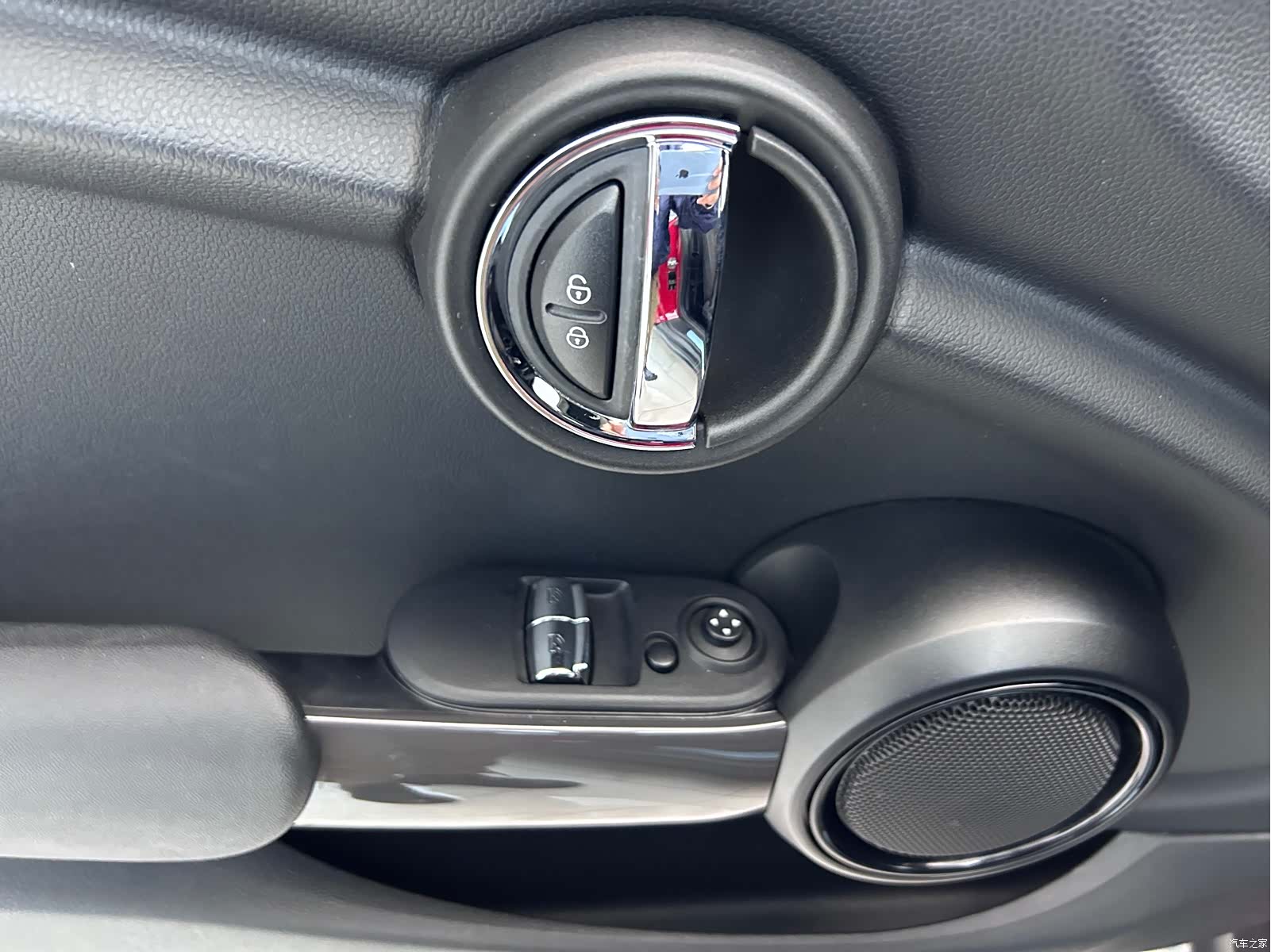 Mini ONE, 2020 11