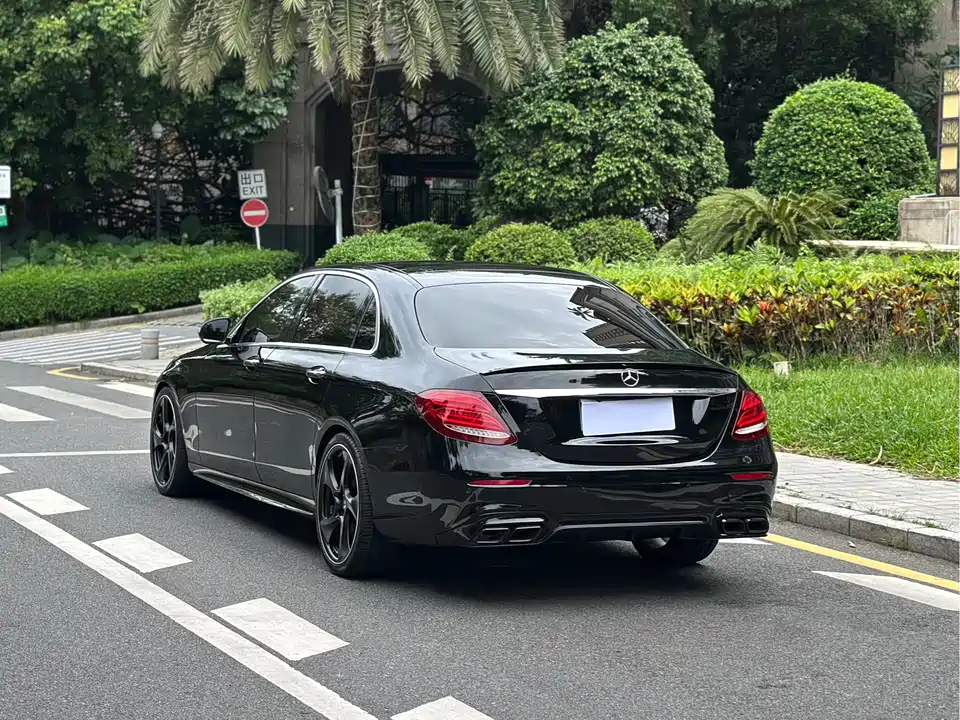 Mercedes-Benz E-class Mercedes-Benz E-class
