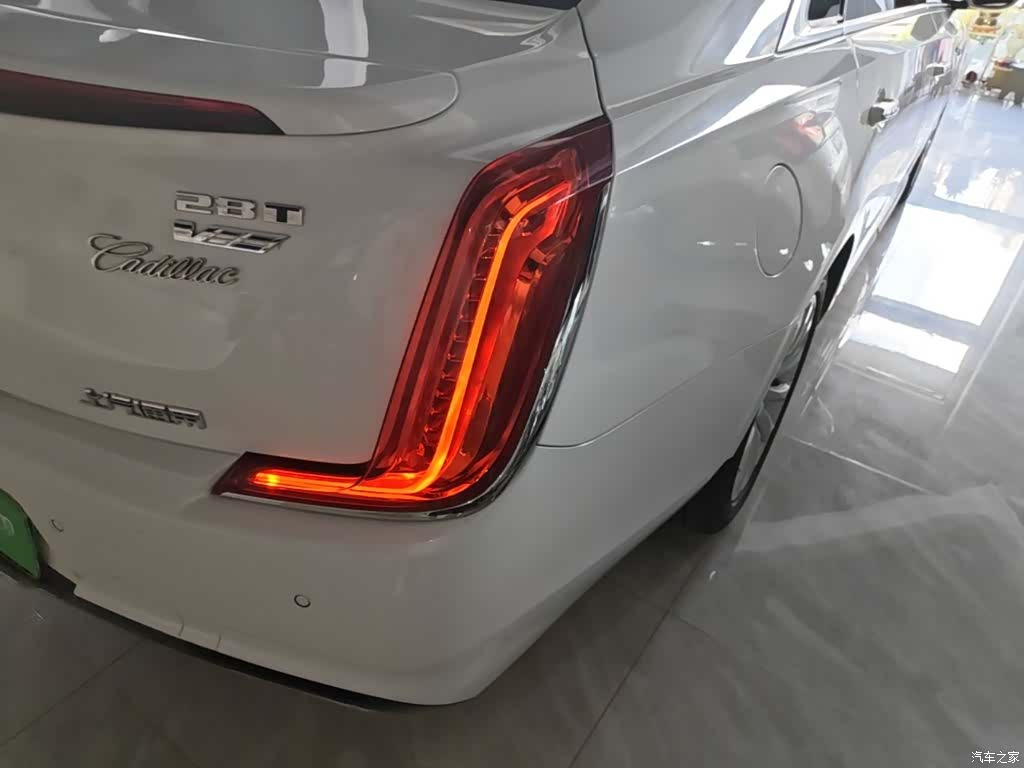 Cadillac XTS, 2019 8