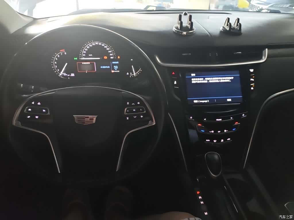 Cadillac XTS, 2019 10