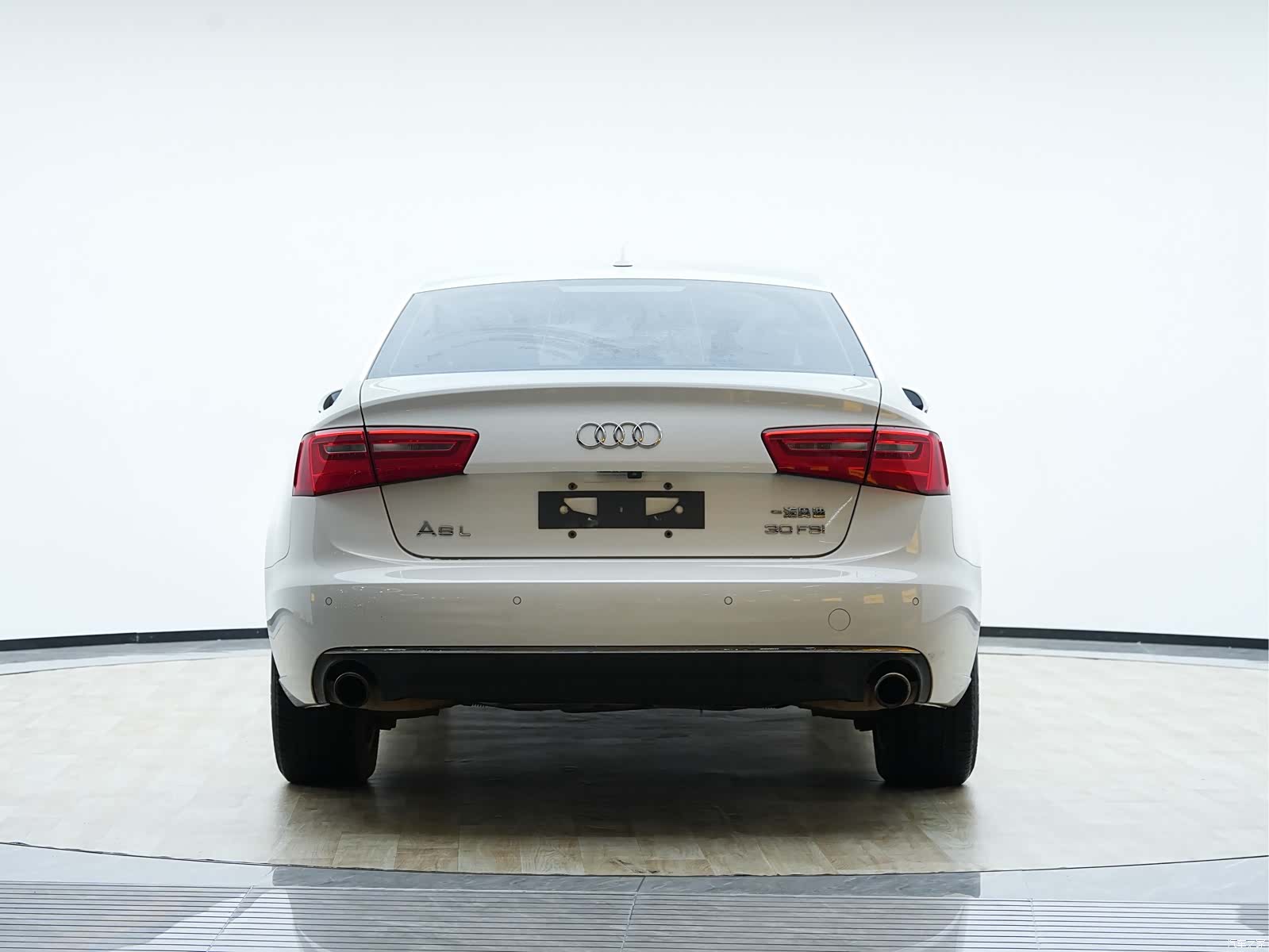 Audi A6L, 2015 все фото