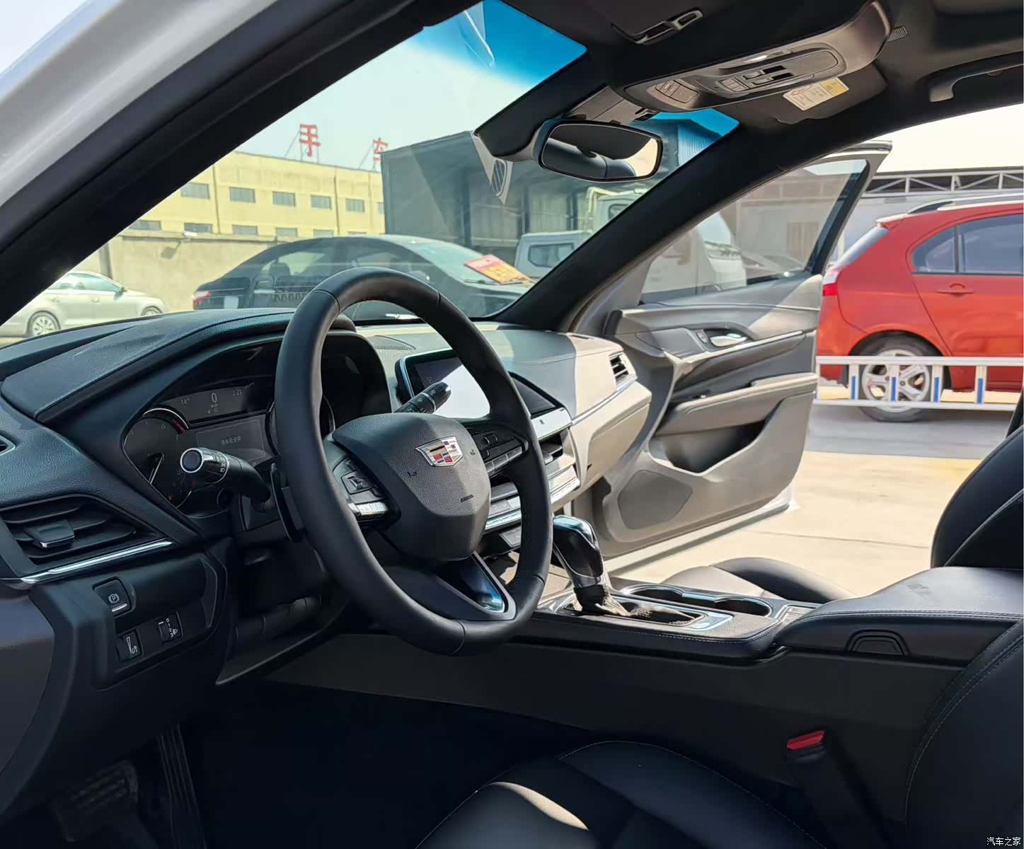 Cadillac CT4, 2021 все фото