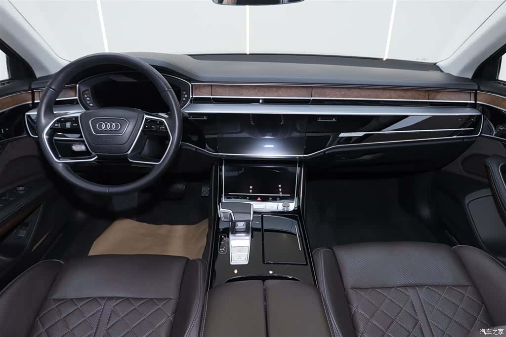 Audi A8L, 2023 13