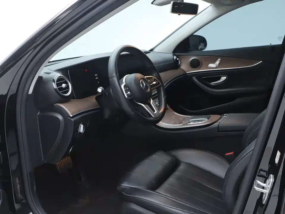 Mercedes-Benz E-class Mercedes-Benz E-class
