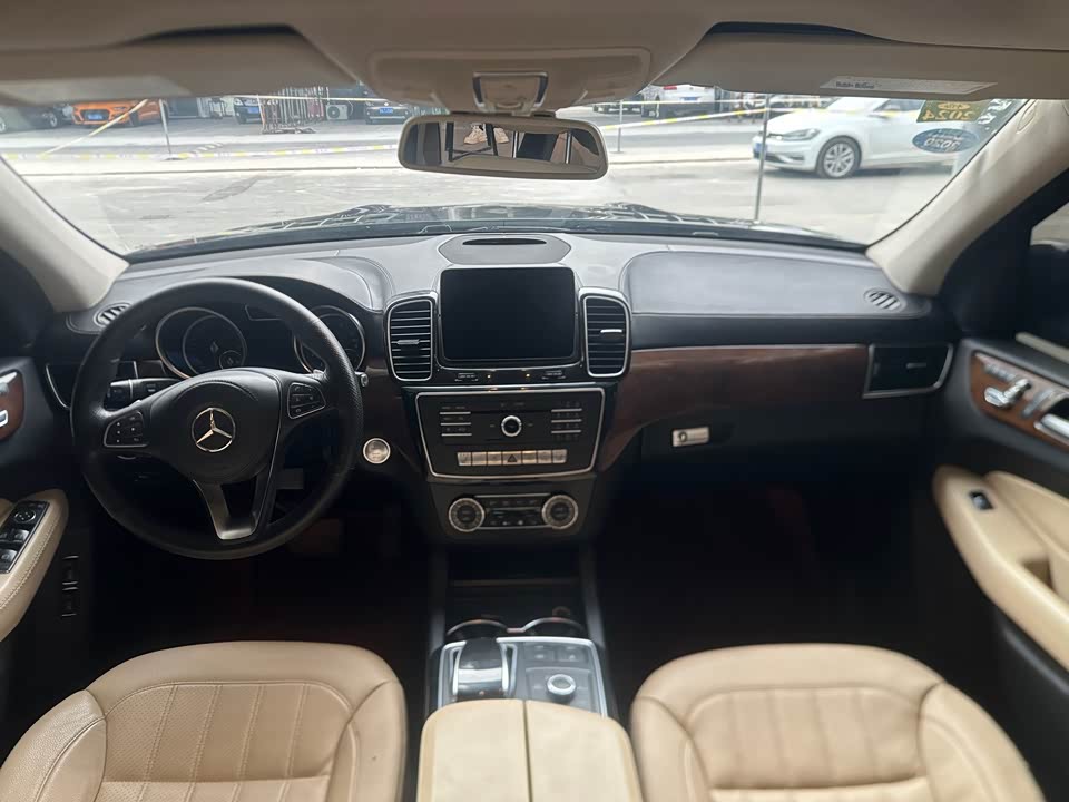Mercedes-Benz GLS