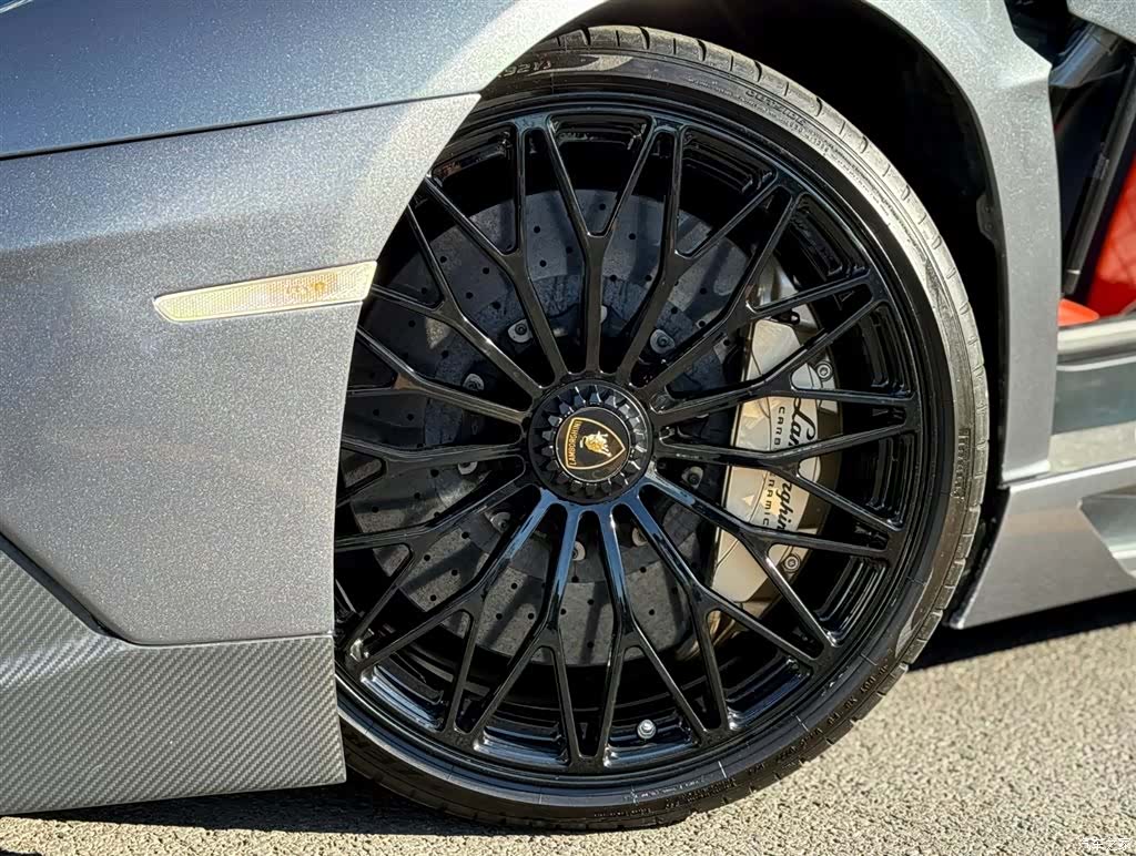 Lamborghini Aventador, 2016 30