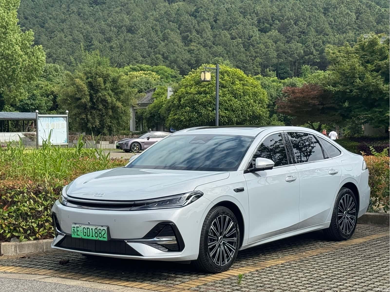 Geely A7, 2026 1
