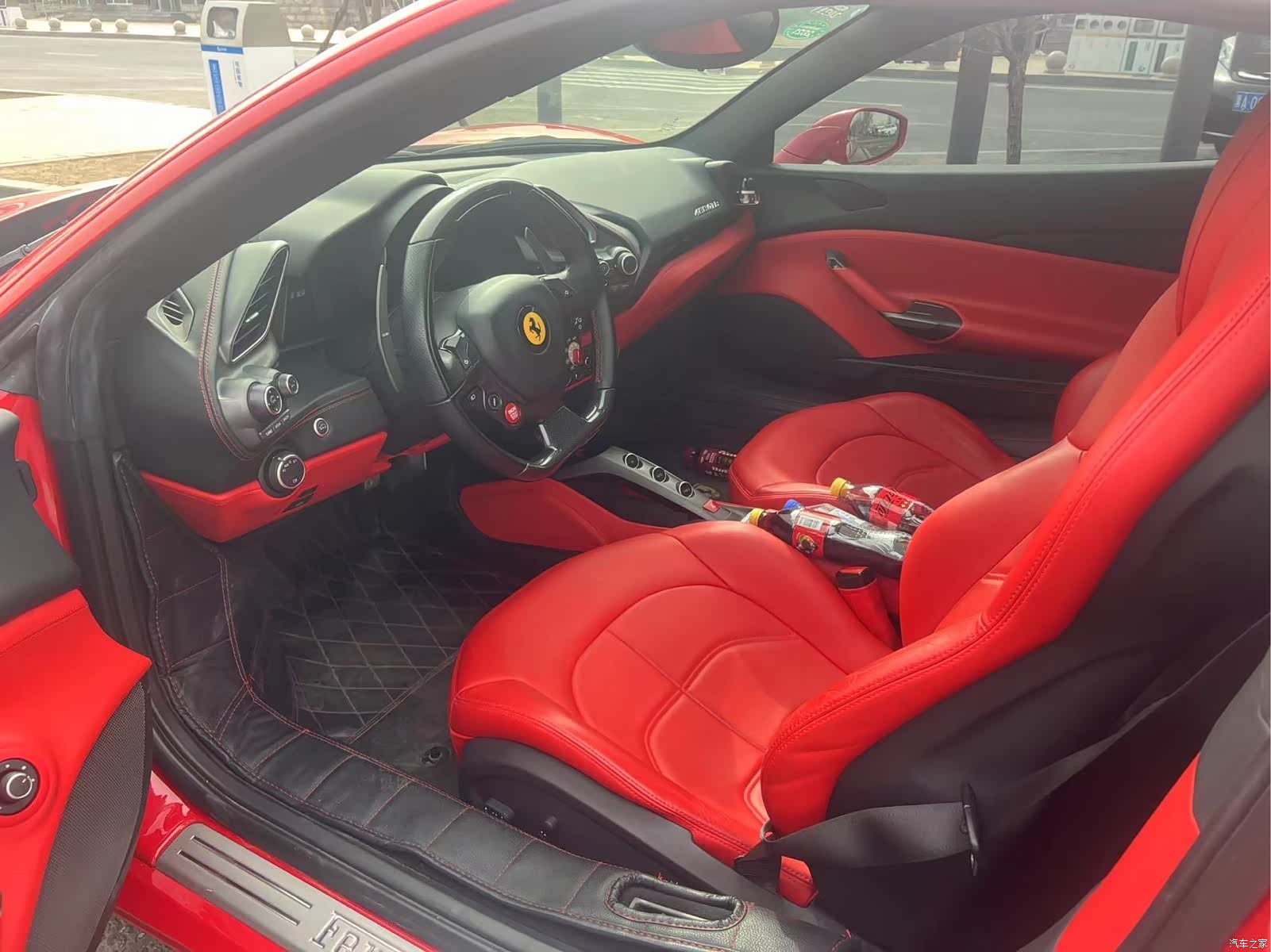 Ferrari 488, 2018 4