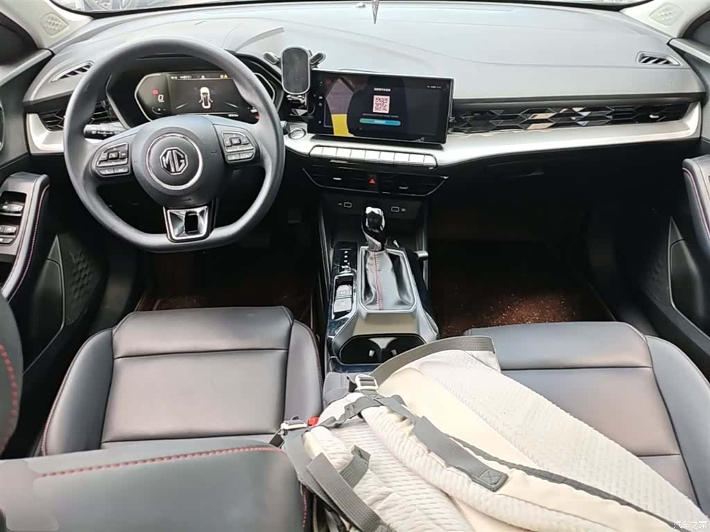 MG MG5, 2024 10