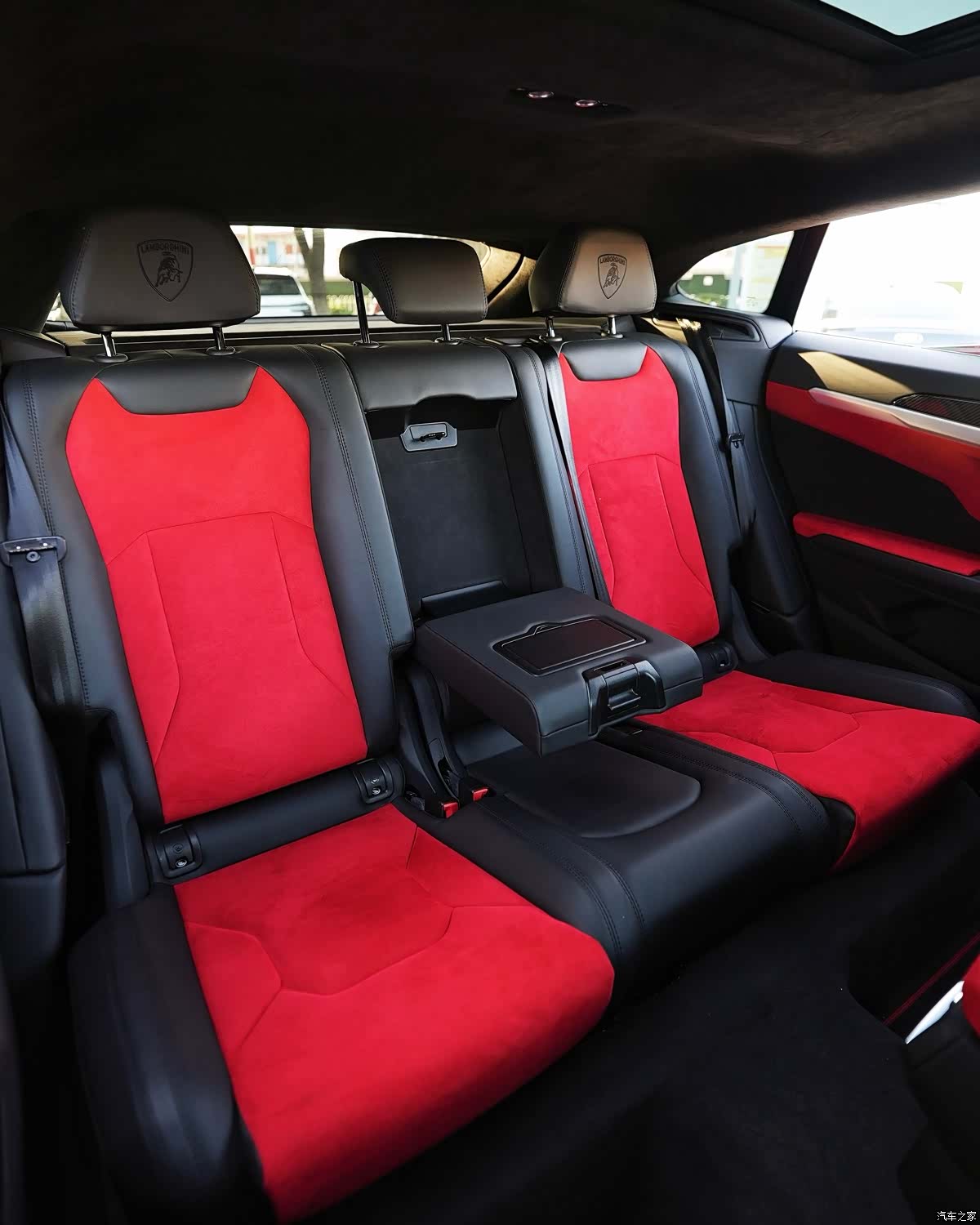 Lamborghini Urus, 2020 17
