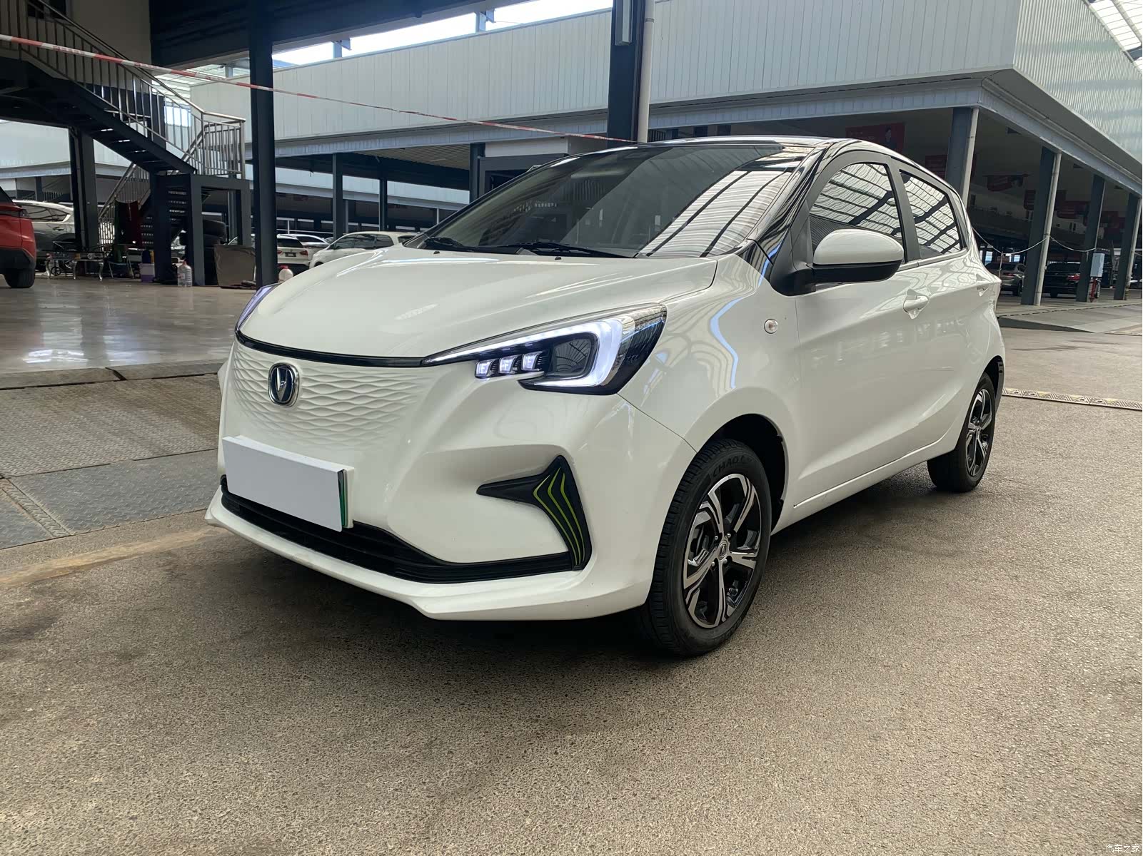 Changan E-Star, 2022 1