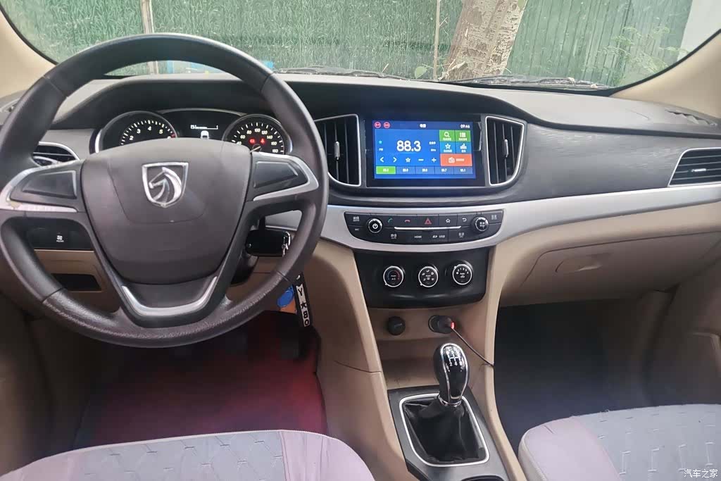 Wuling 730, 2017 12