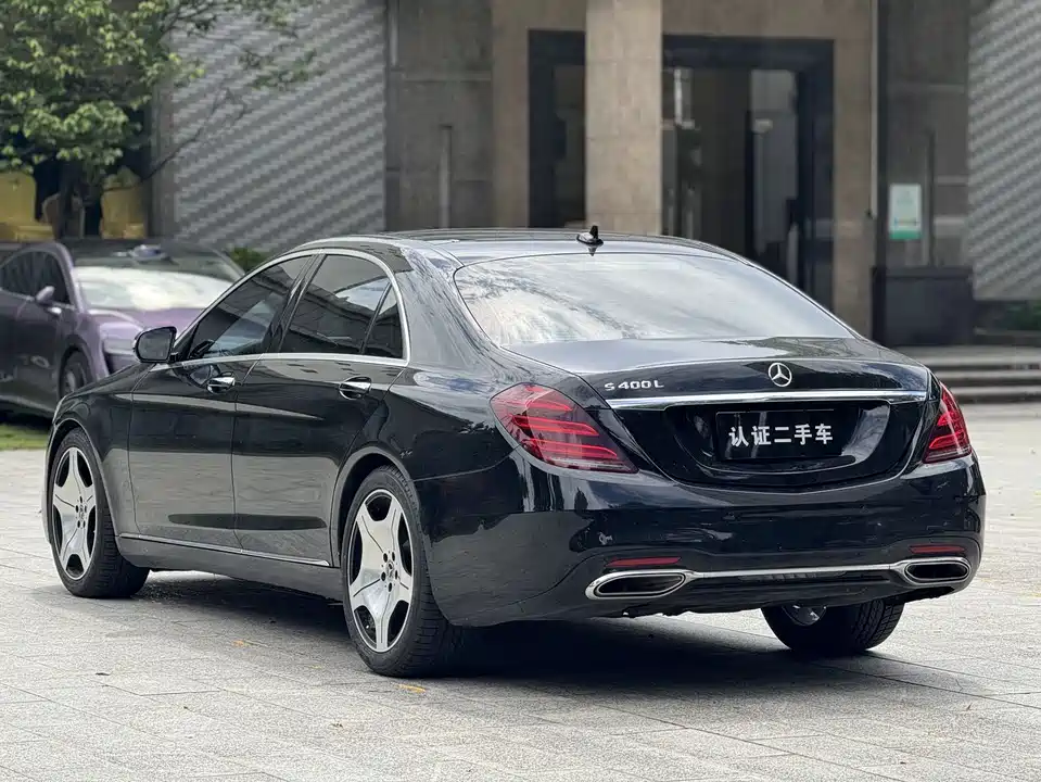 Mercedes-Benz S-class Mercedes-Benz S-class