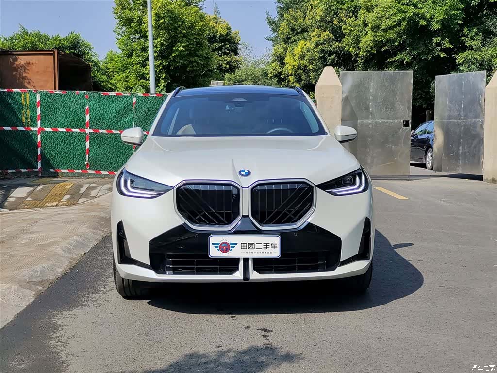 BMW X3, 2026 2