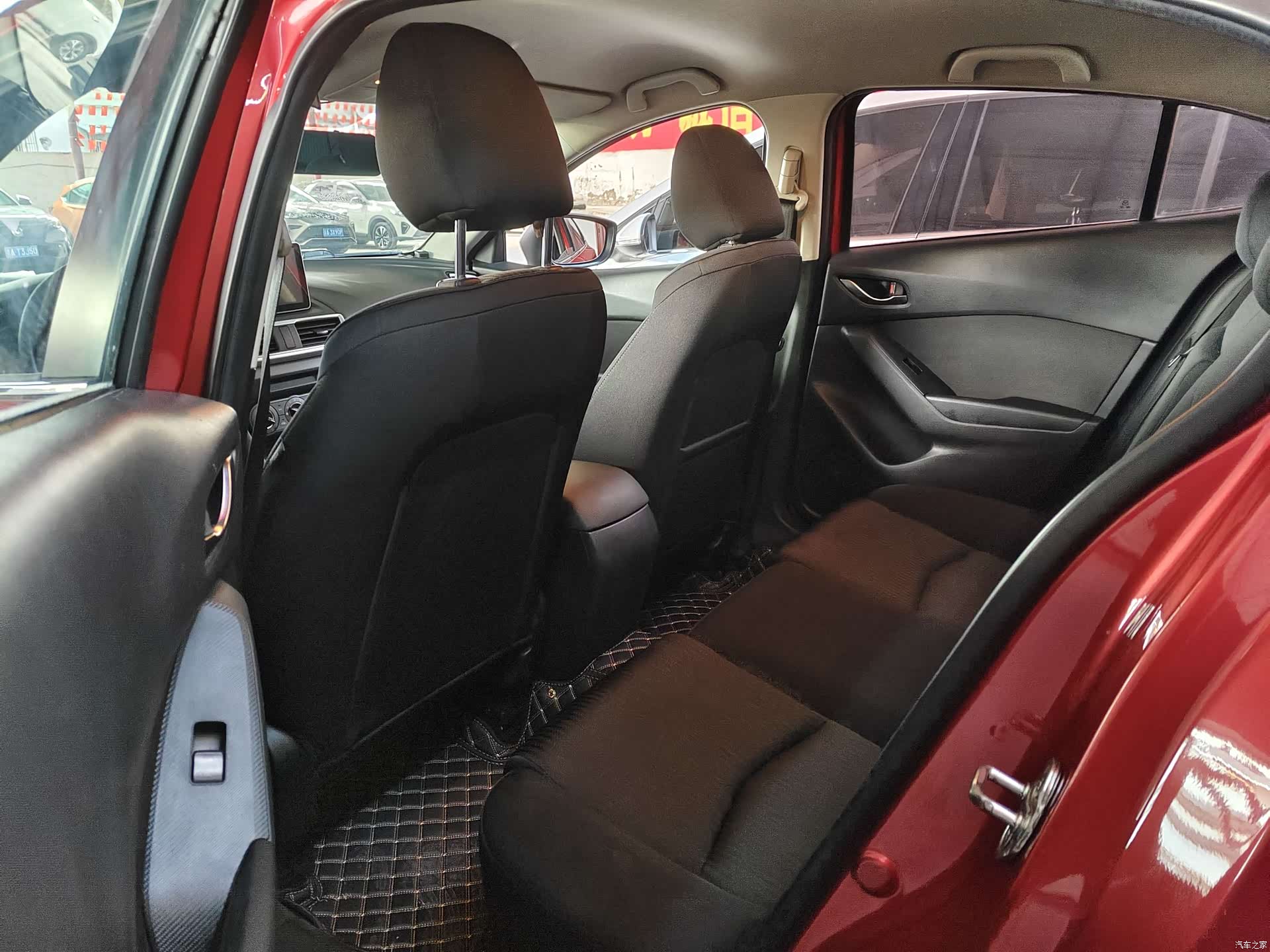 Mazda Mazda3, 2016 6