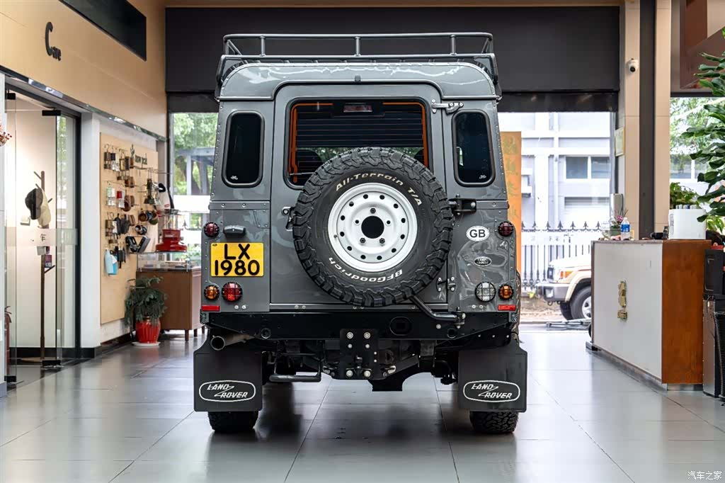 Land Rover Defender, 2015 все фото