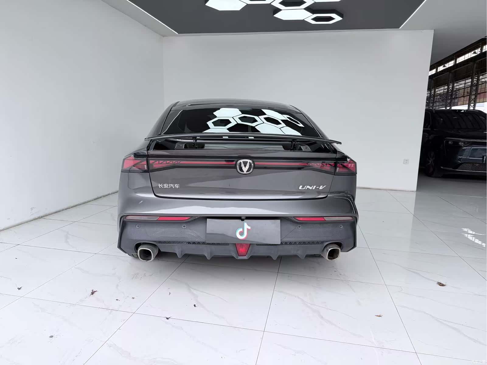 Changan UNI-V, 2023 8