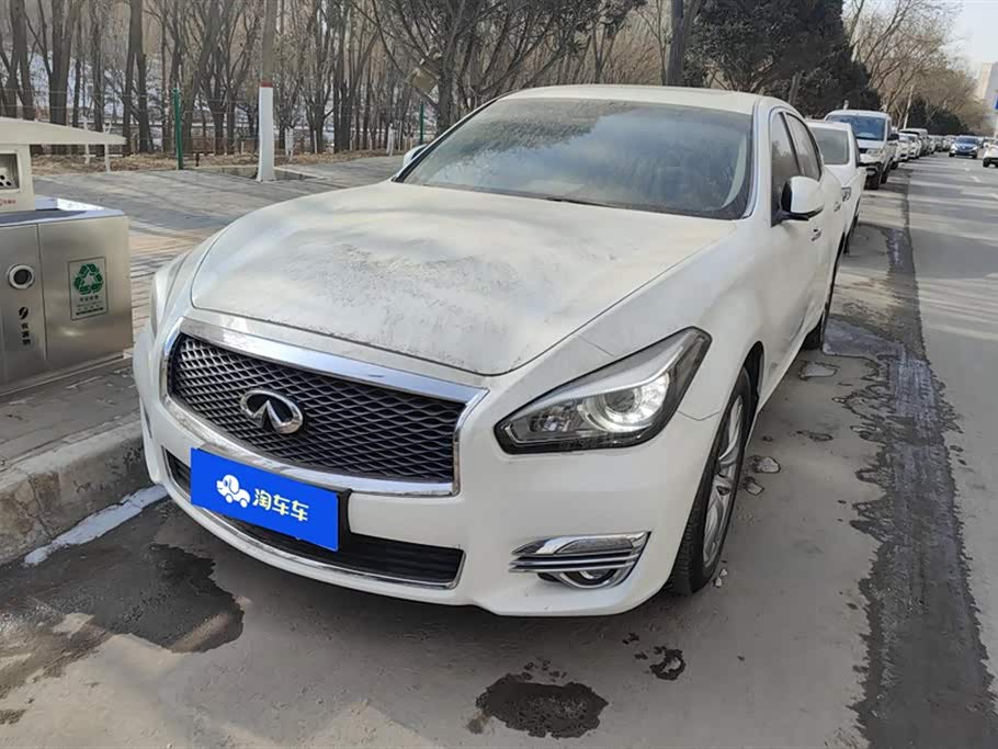 Infiniti Q70 Infiniti Q70