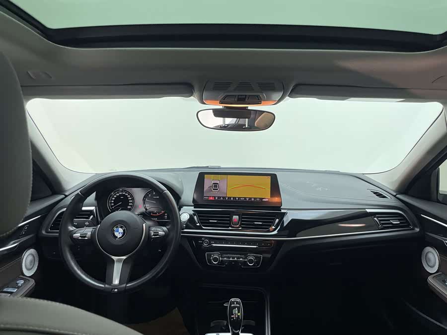 BMW 1 Series 2022, фото 20