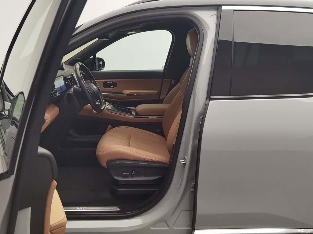 NIO ES8, 2021 10