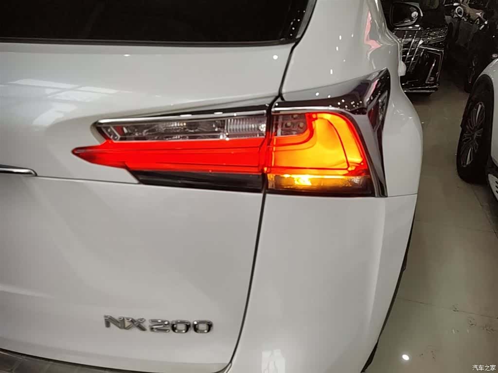 Lexus NX, 2016 8