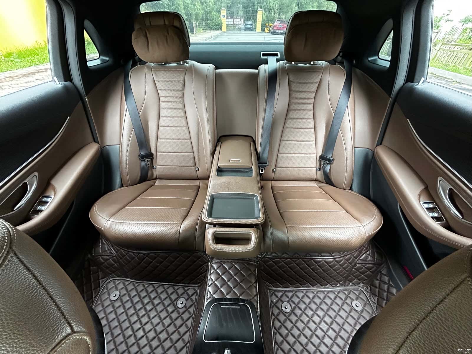 Mercedes-Benz E-Class, 2021 14