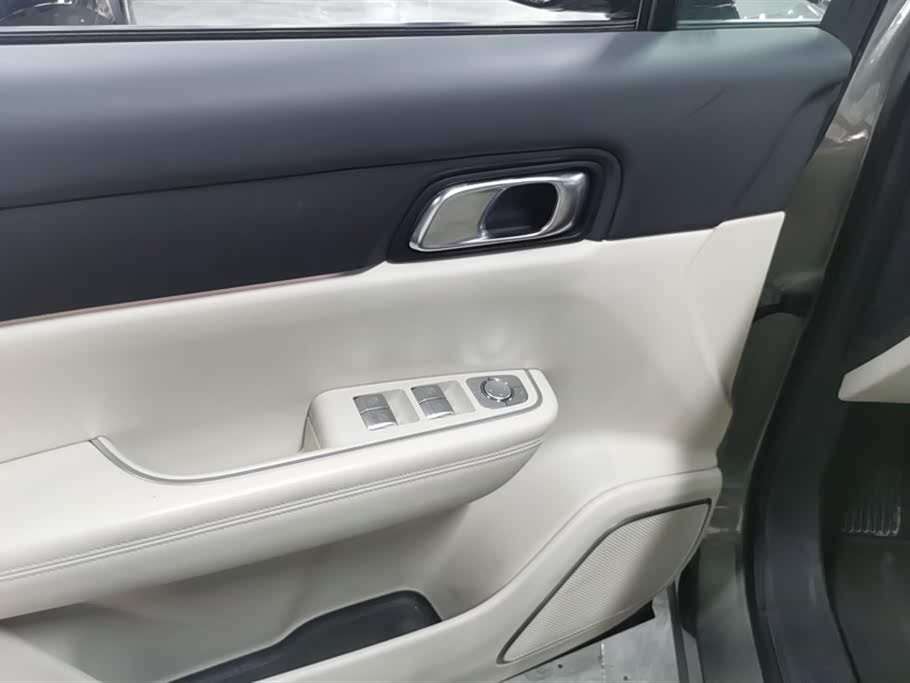 Li Auto Ideal ONE