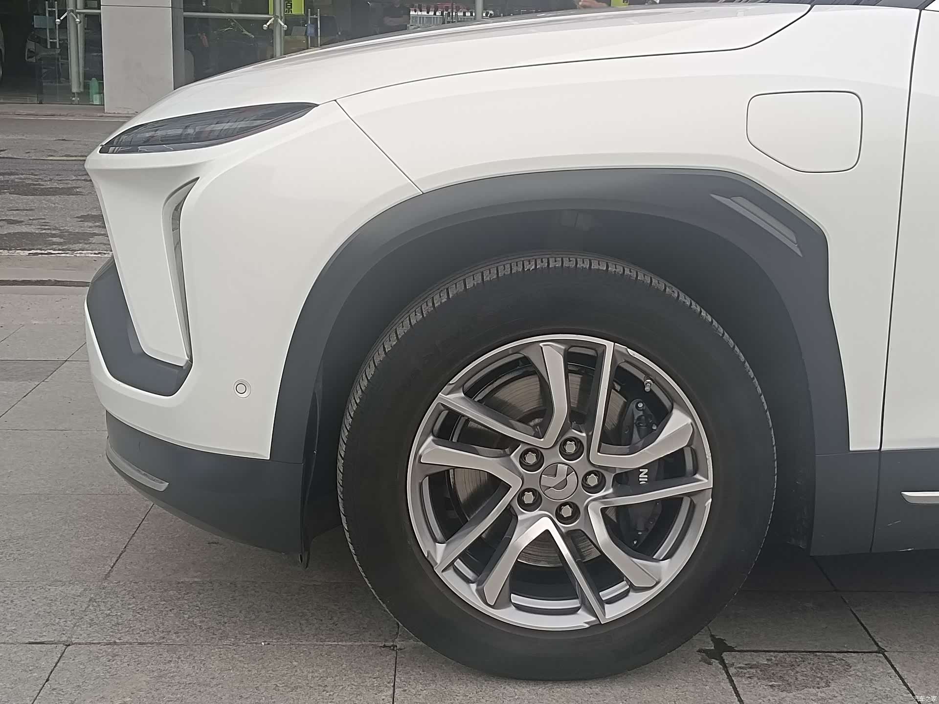 NIO ES6, 2022 4