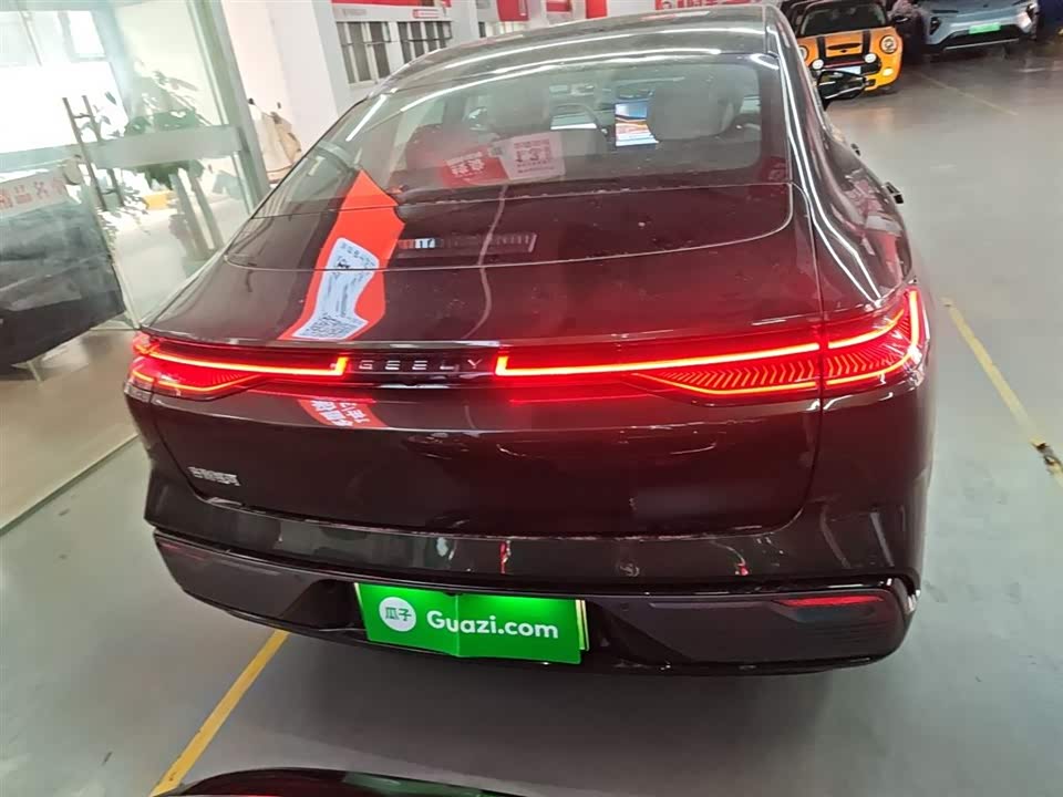 Geely Galaxy Galaxy Sparkle 8