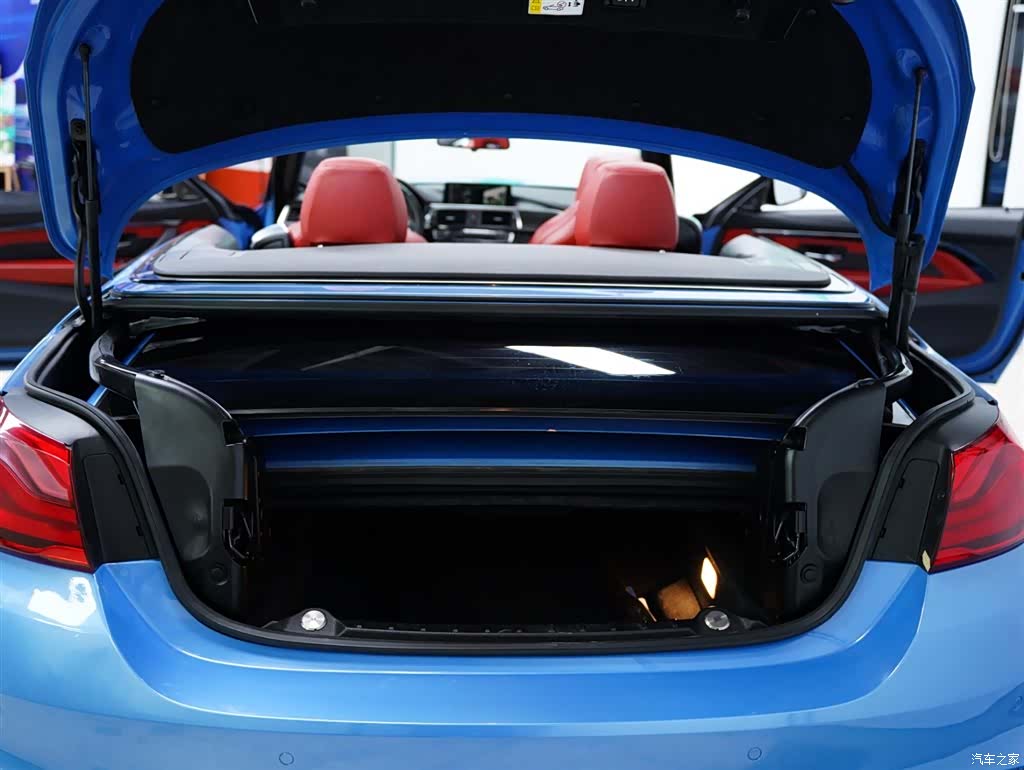 BMW M4, 2018 35